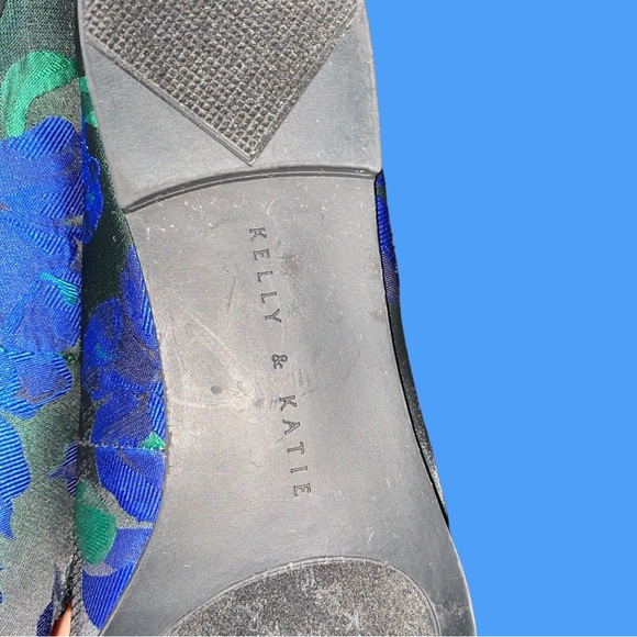 KELLY & KATIE DOTTY FLORAL PATTERN FLAT LOAFERS W/BROCADE POINTED TOES ~S/7 - Picture 11 of 11